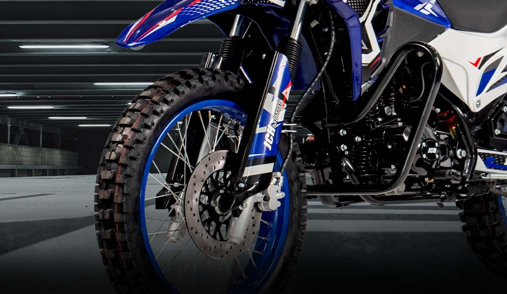 Moto todo terreno MRX 200 PLUS parte delantera