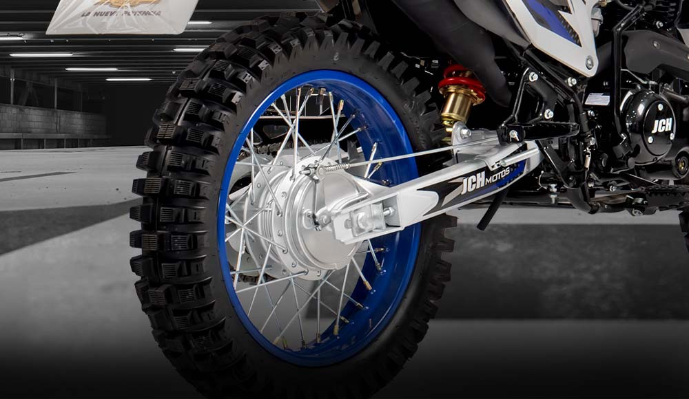 Moto todo terreno MRX 200 PLUS parte posterior