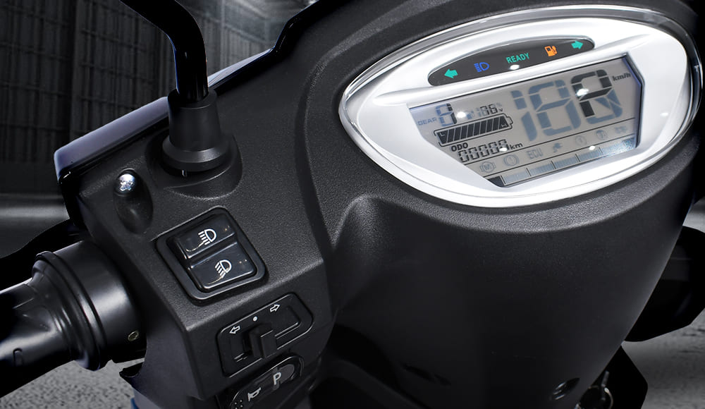 La Moto electrica RUIJIE cuenta con tablero 100% digital
