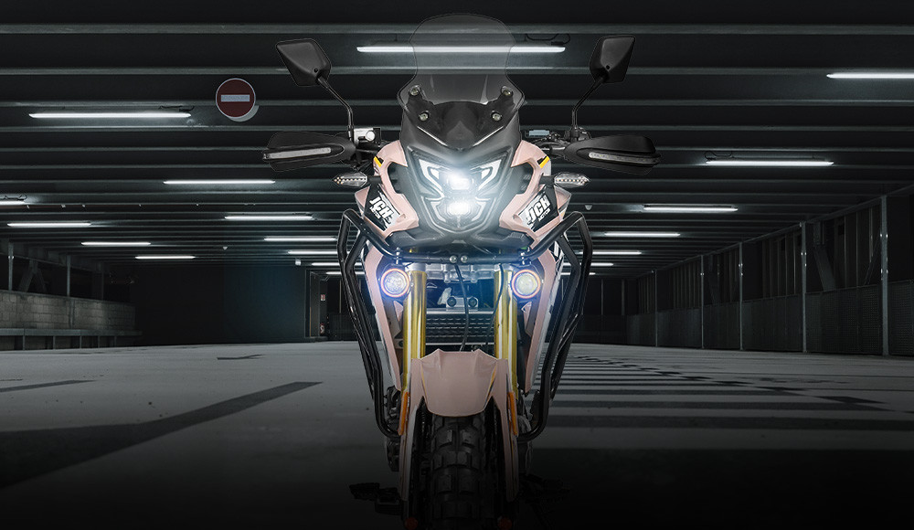 moto adventure arizona 300 parte frontal